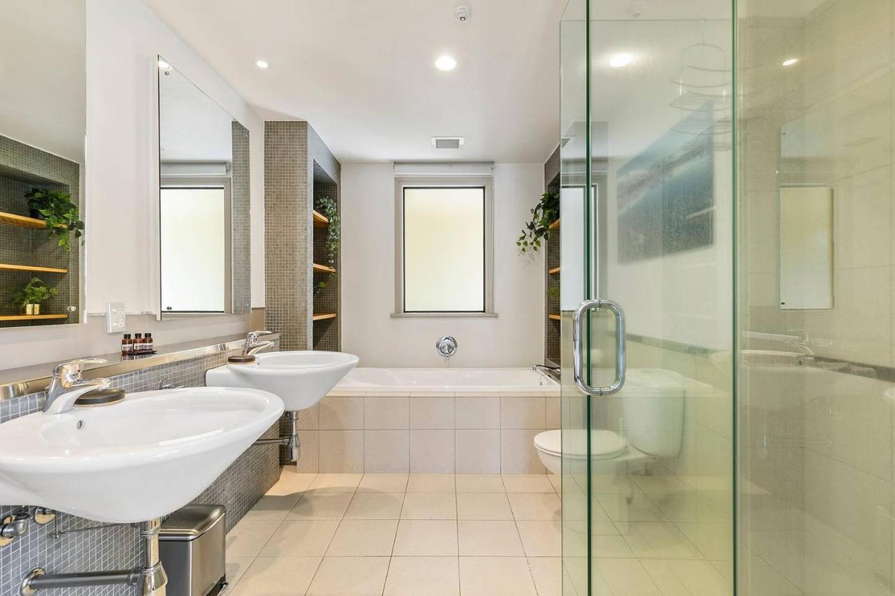 Enormous One Bedroom Beauty In Cbd! Free Parking 오클랜드 외부 사진